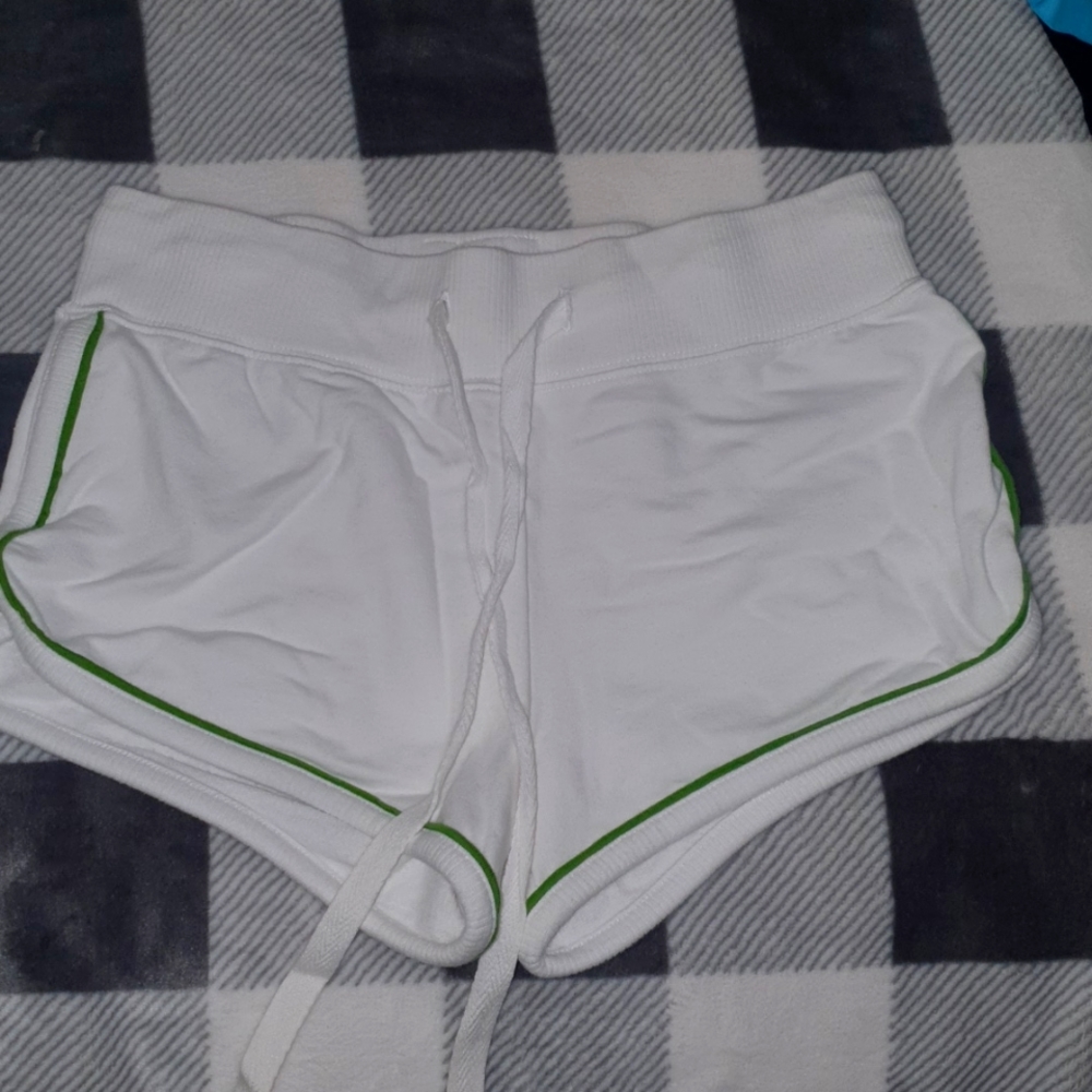 Guess shorts